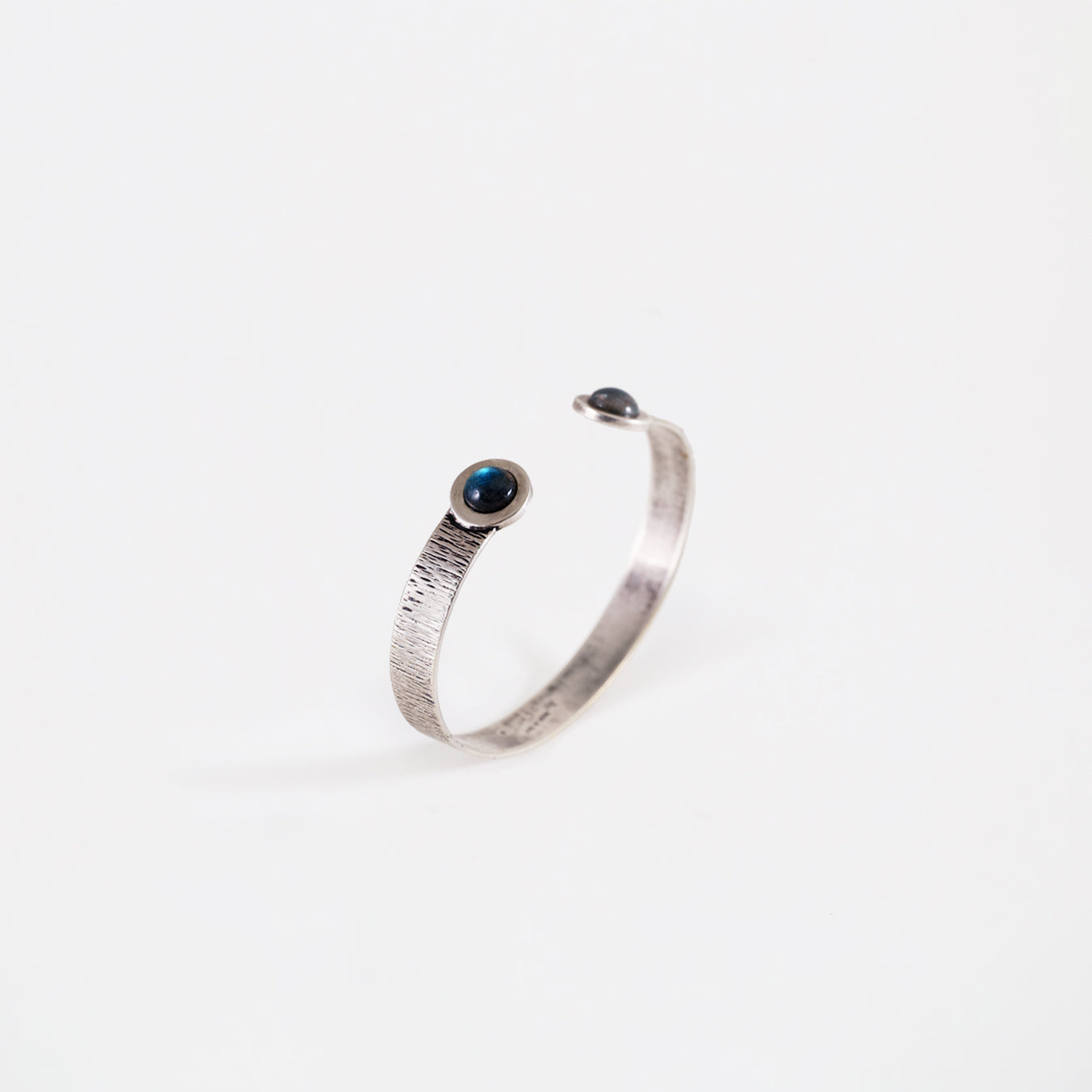 Silbernes Sklavenarmband mit Labradorit