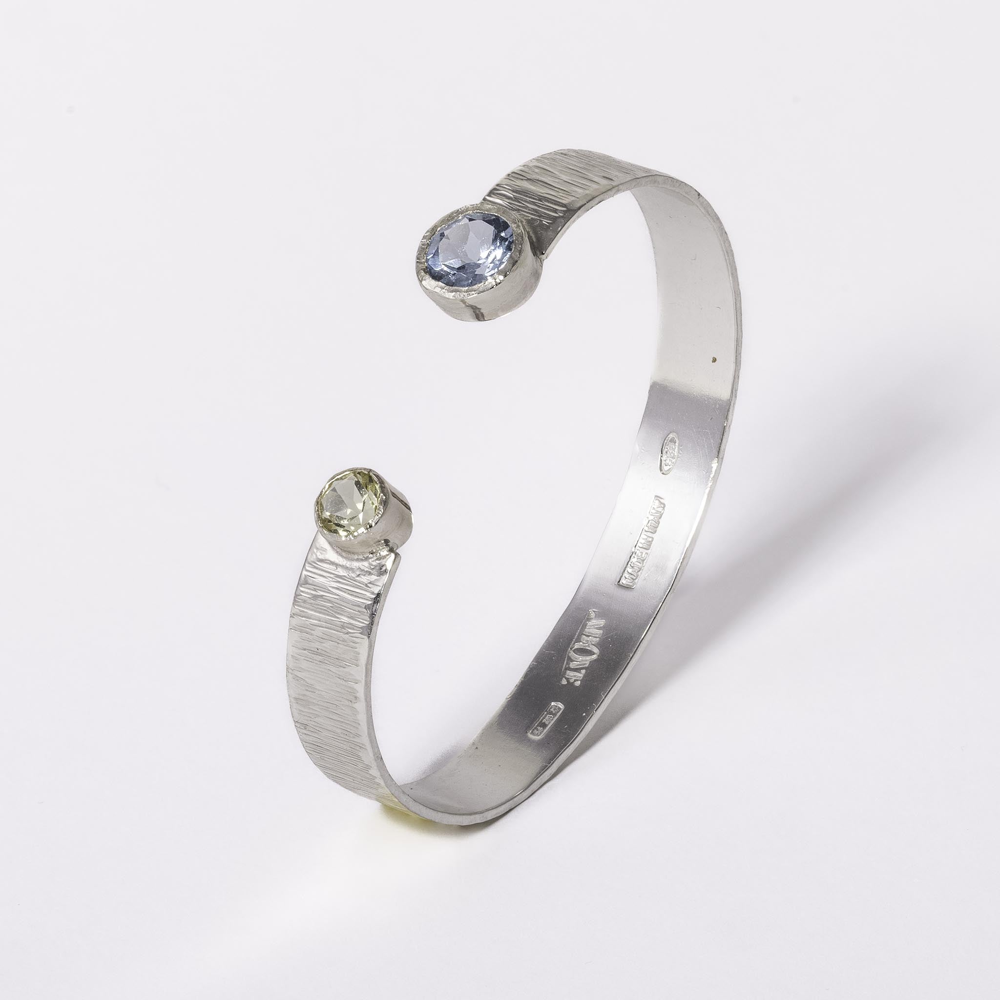 Armband aus zweifarbigem Iris-Topas und Zitronenquarz